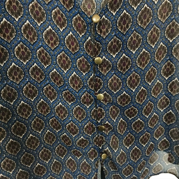 Boho Chic Flutter Sleeve Top Size Small - Picture 4 of 5